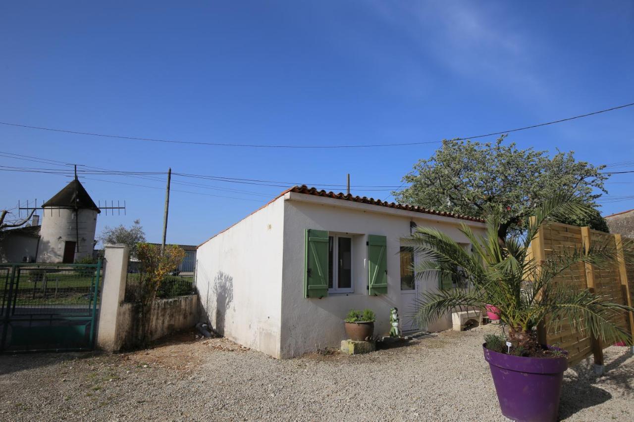 Le Domaine Nature Villa Saint-Germain-de-Lusignan Exterior photo